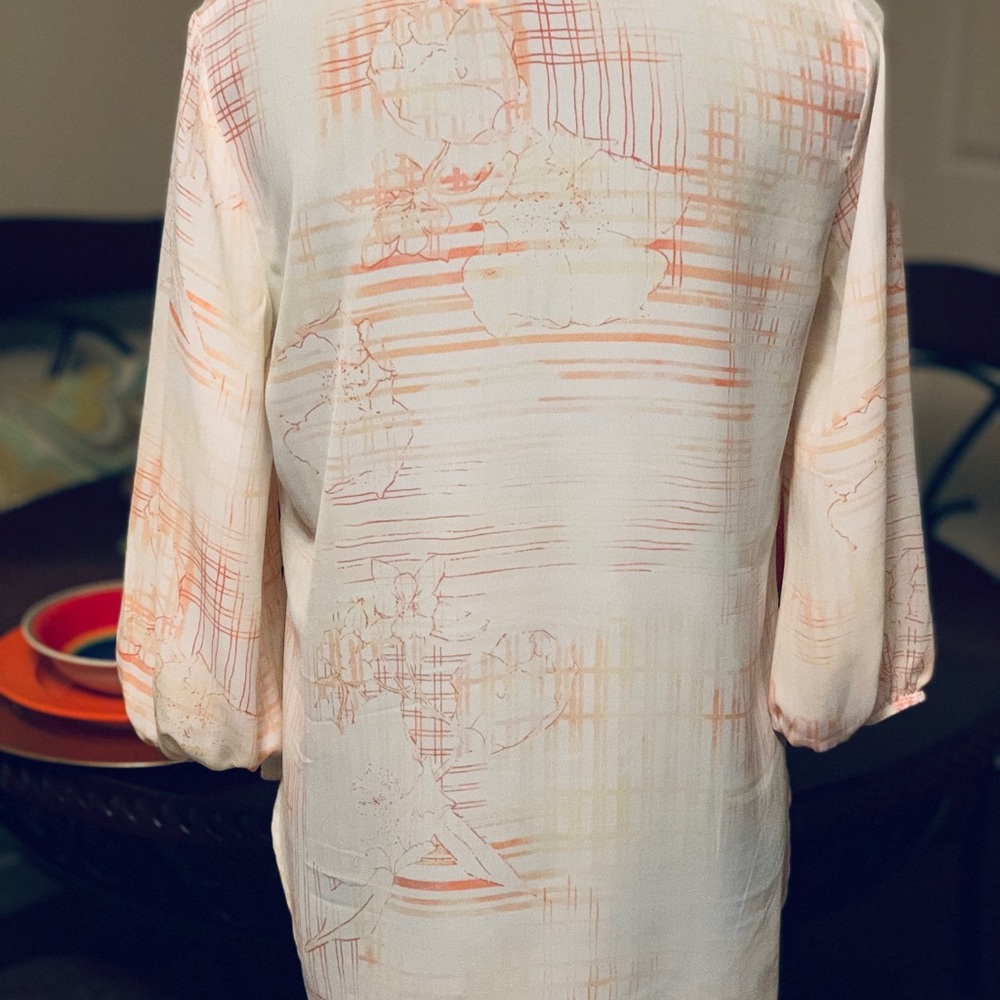 Cute Spring Blouse - Picture 4 of 7